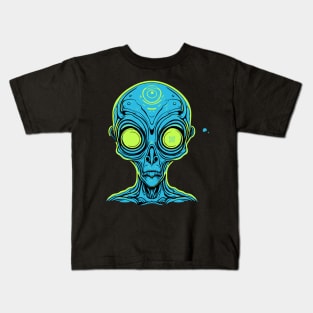 Staring Alien Kids T-Shirt